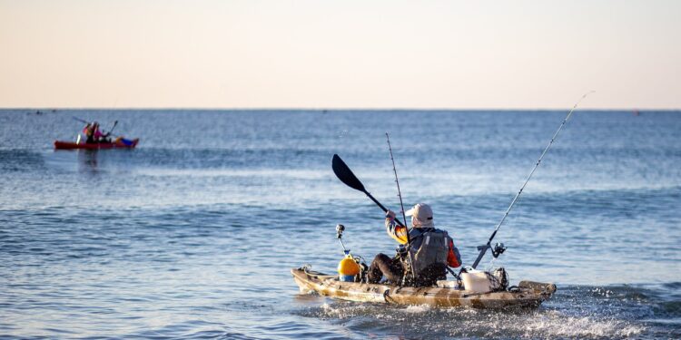 What to Wear When Kayaking