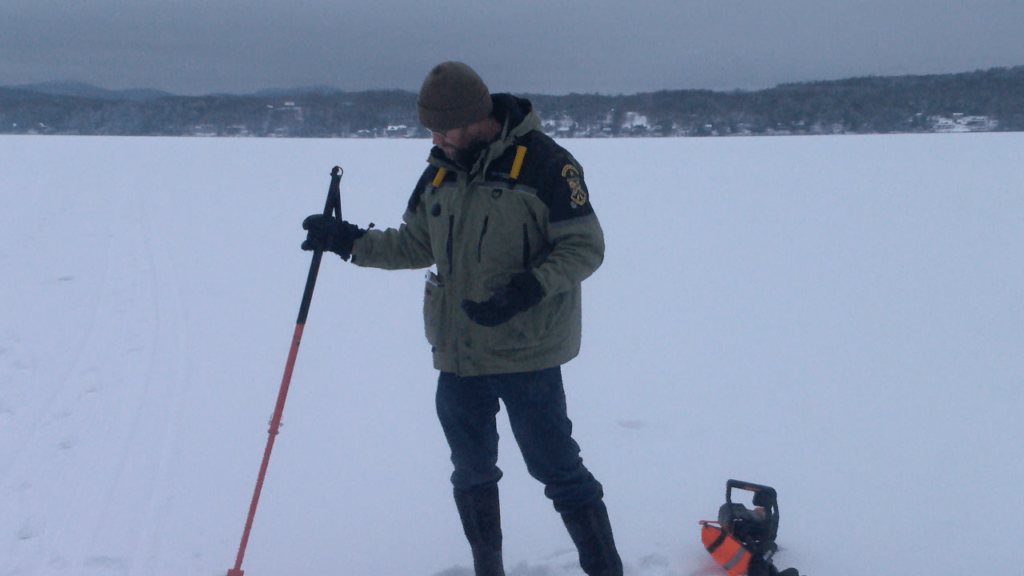 As temperatures vary, Fish & Wildlife officials give ice fishing safety tips