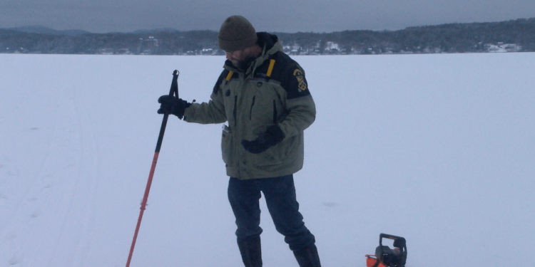 As temperatures vary, Fish & Wildlife officials give ice fishing safety tips